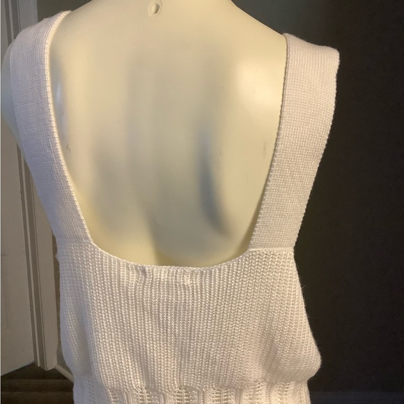 Jolie&Joy:Sweater Top NWOT
Size 1X 100%Acrylic - Picture 5 of 6